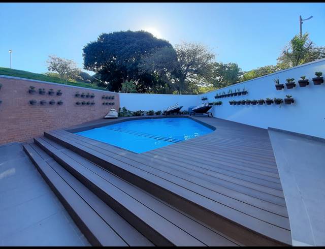2 BEDROOM APARTMENT TO LET IN LA LUCIA